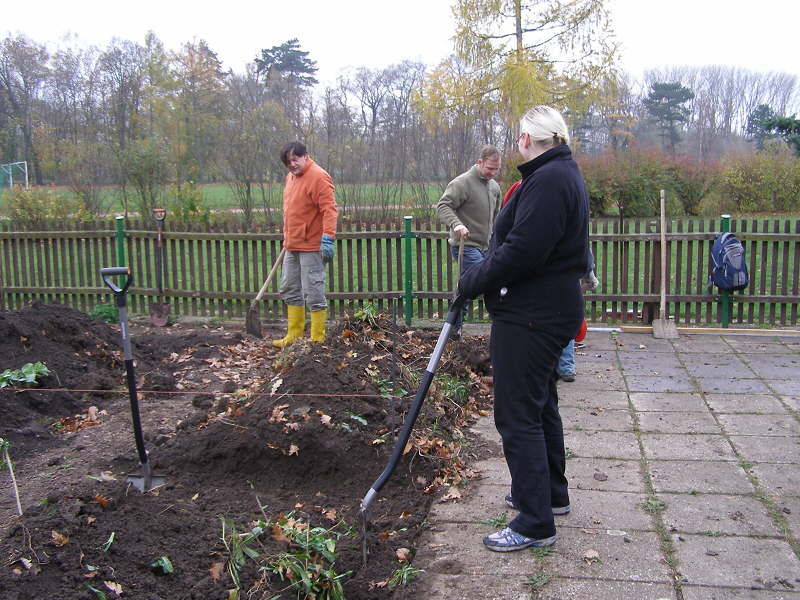 Schulgarten Arbeitseinsatz08