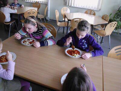 Beim Mittagessen